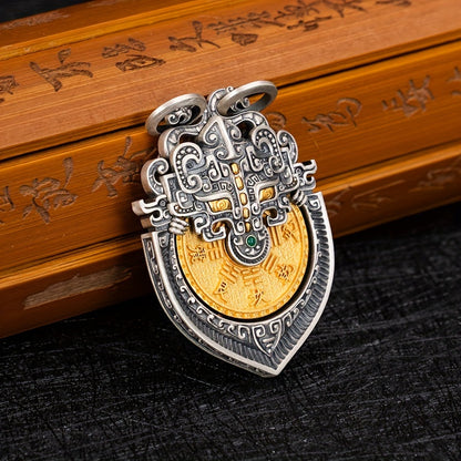 Vintage Tibetan Mountain Lucky Charm Keychain - Artistic Alloy Collectible for Prosperity, Peace & Good Fortune